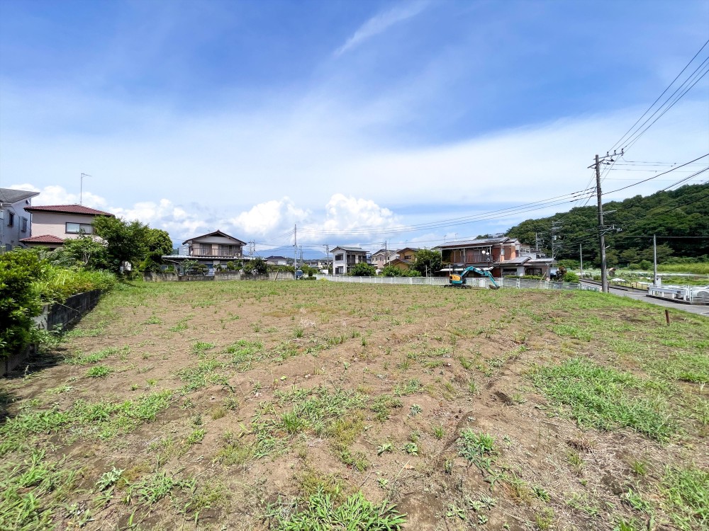 販売現地