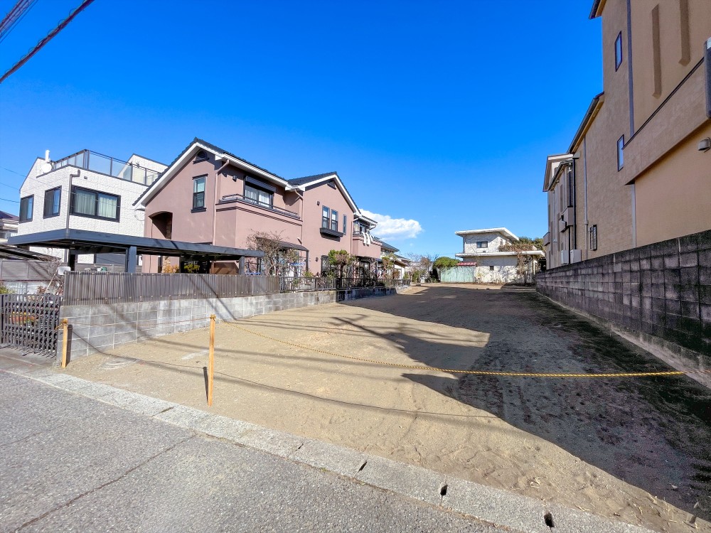 販売現地
